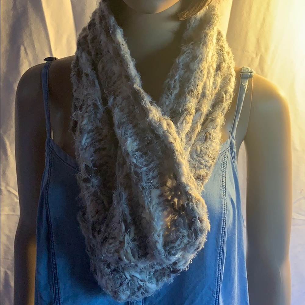 Cowl scraf